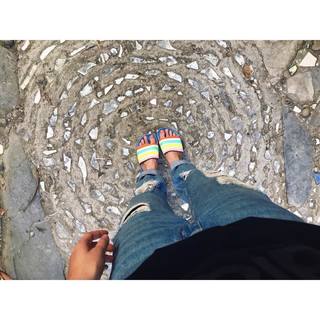 Natasha Dupeyrón feet photo thumbnail