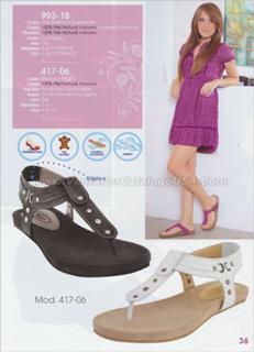 Natasha Dupeyrón feet photo thumbnail