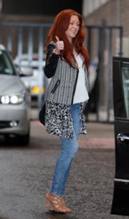 Natasha Hamilton feet photo thumbnail