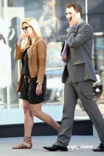 Natasha Henstridge feet photo thumbnail