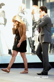 Natasha Henstridge feet photo thumbnail