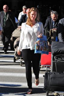 Natasha Henstridge feet photo thumbnail