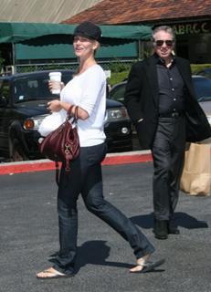 Natasha Henstridge feet photo thumbnail