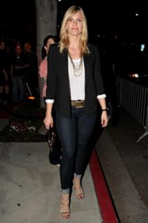 Natasha Henstridge feet photo thumbnail
