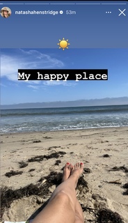 Natasha Henstridge feet photo thumbnail