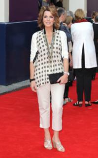 Natasha Kaplinsky feet photo 9