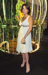Natasha Kaplinsky feet photo 4