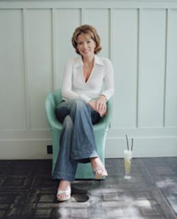 Natasha Kaplinsky feet photo 16