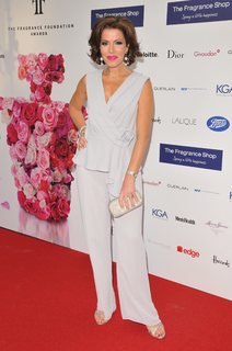 Natasha Kaplinsky feet photo 6