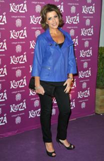 Natasha Kaplinsky feet photo 5