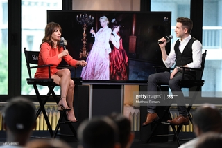 Natasha Leggero feet photo thumbnail
