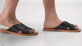 Natasha Liu Bordizzo feet photo thumbnail