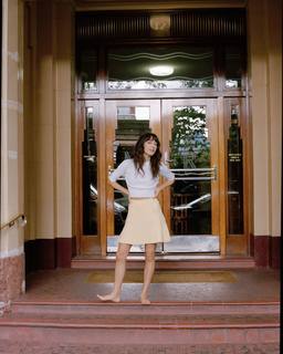 Natasha Liu Bordizzo feet photo thumbnail