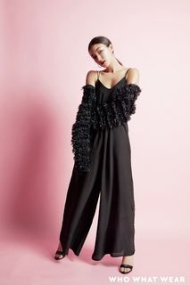 Natasha Liu Bordizzo feet photo thumbnail