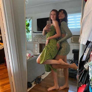 Natasha Liu Bordizzo feet photo thumbnail