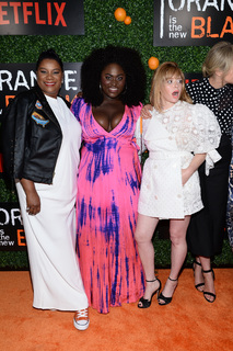 Natasha Lyonne feet photo thumbnail