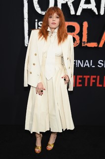 Natasha Lyonne feet photo thumbnail