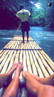 Natasha Oakley feet photo thumbnail