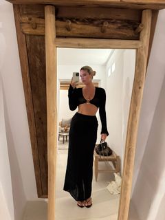 Natasha Oakley feet photo thumbnail