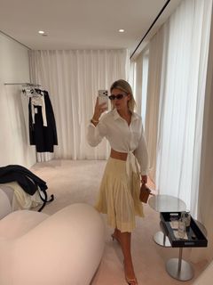Natasha Oakley feet photo 4