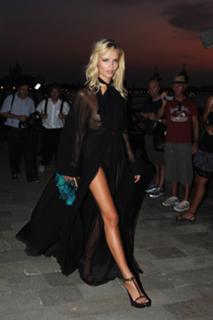 Natasha Poly feet photo 1