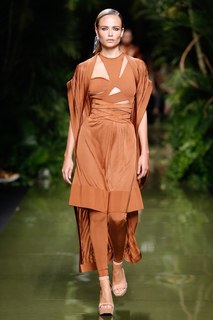 Natasha Poly feet photo 2