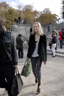 Natasha Poly feet photo 7
