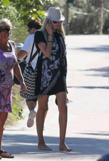 Natasha Poly feet photo 7
