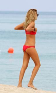Natasha Poly feet photo 4