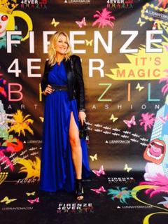 Natasha Stefanenko feet photo thumbnail