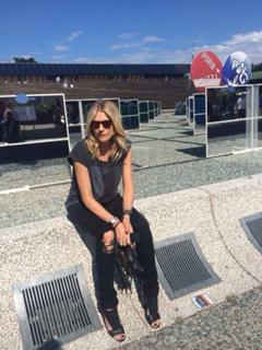 Natasha Stefanenko feet photo thumbnail