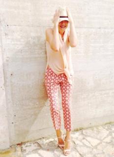 Natasha Stefanenko feet photo thumbnail