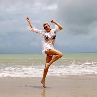Natasha Stefanenko feet photo thumbnail