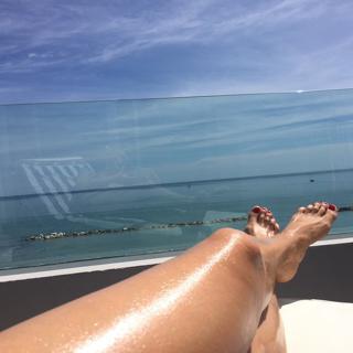 Natasha Stefanenko feet photo thumbnail