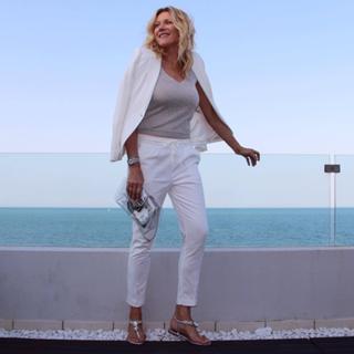 Natasha Stefanenko feet photo thumbnail