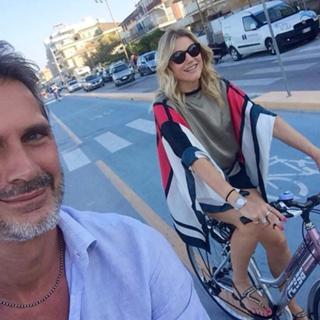 Natasha Stefanenko feet photo thumbnail