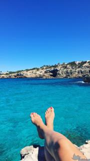 Natasha Stefanenko feet photo thumbnail