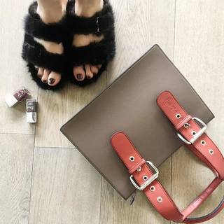 Natasha Stefanenko feet photo thumbnail