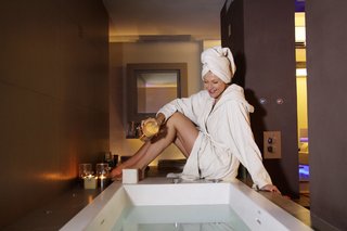 Natasha Stefanenko feet photo thumbnail