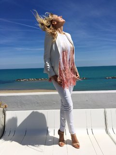 Natasha Stefanenko feet photo thumbnail