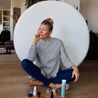 Natasha Stefanenko feet photo thumbnail