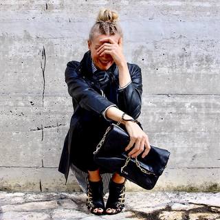 Natasha Stefanenko feet photo thumbnail