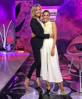 Natasha Stefanenko feet photo thumbnail