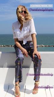 Natasha Stefanenko feet photo thumbnail