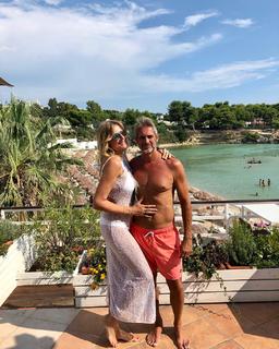 Natasha Stefanenko feet photo thumbnail