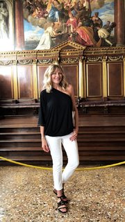 Natasha Stefanenko feet photo thumbnail