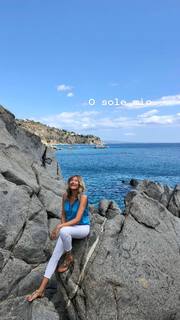 Natasha Stefanenko feet photo thumbnail