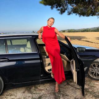 Natasha Stefanenko feet photo thumbnail