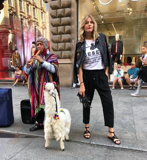 Natasha Stefanenko feet photo thumbnail