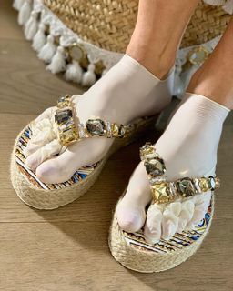 Natasha Stefanenko feet photo thumbnail